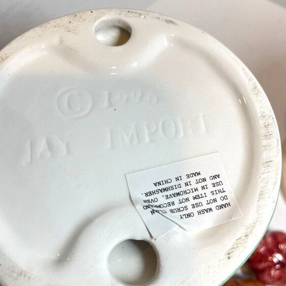 Set Of 4 vintage Ceramic Ice Cream Cone Shaped Dessert Dish with Matching Spoons - Picture 8 of 9